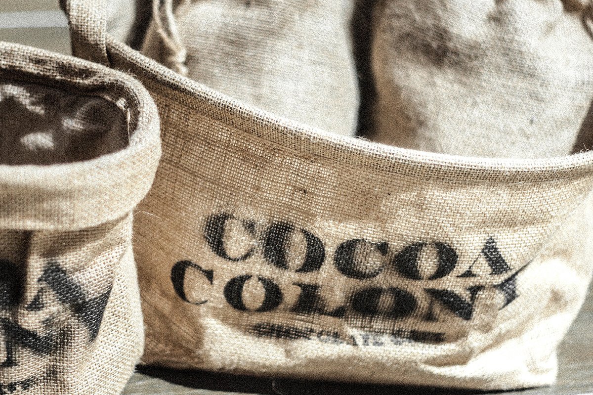 Cocoa Colony食品品牌設(shè)計案例