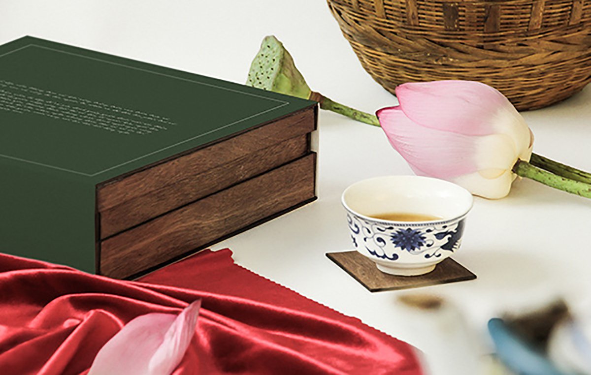 高端月餅品牌包裝設(shè)計(jì)案例，品牌設(shè)計(jì)，品牌包裝設(shè)計(jì)，高端品牌設(shè)計(jì)，月餅包裝設(shè)計(jì)，月餅品牌包裝案例，深圳品牌設(shè)計(jì)，左右格局