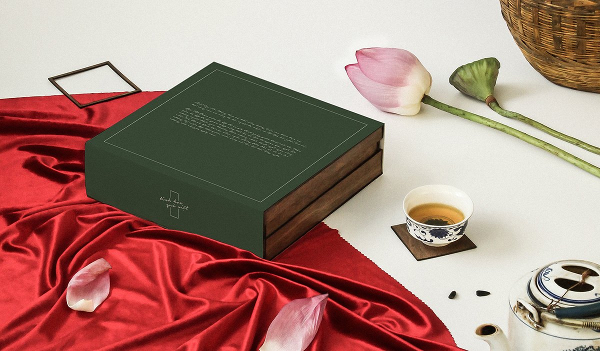 高端月餅品牌包裝設(shè)計(jì)案例，品牌設(shè)計(jì)，品牌包裝設(shè)計(jì)，高端品牌設(shè)計(jì)，月餅包裝設(shè)計(jì)，月餅品牌包裝案例，深圳品牌設(shè)計(jì)，左右格局