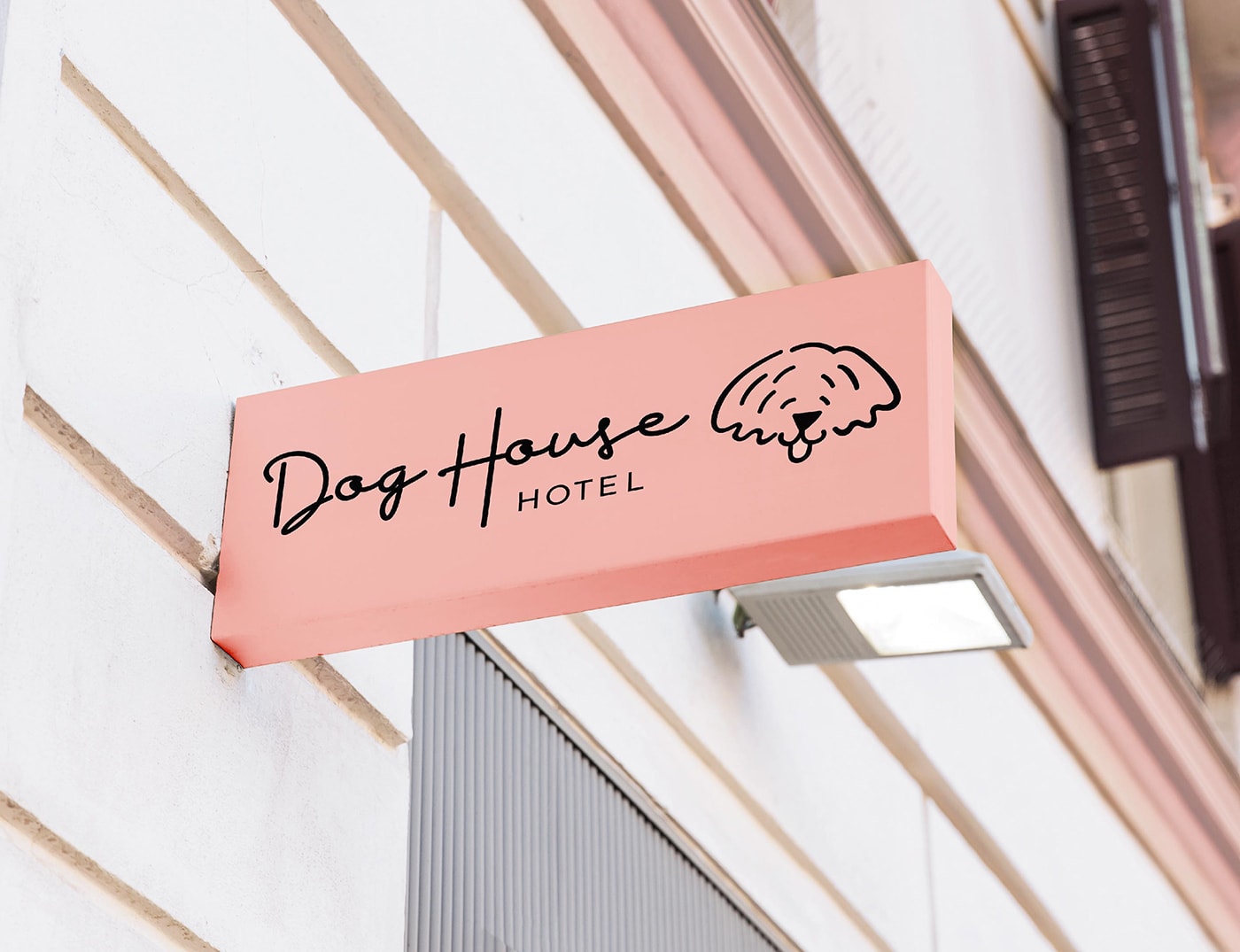 Dog House 創(chuàng)意主題酒店品牌形象設計案例，主題酒店品牌設計，品牌形象策劃，深圳品牌設計，左右格局